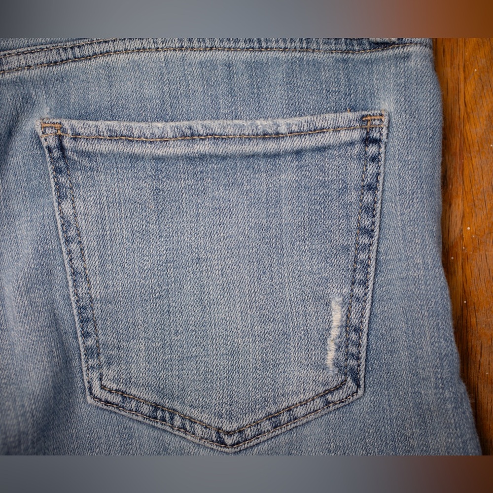 Lucky midrise, boyfriend jeans size 4/27 - Picture 8 of 12